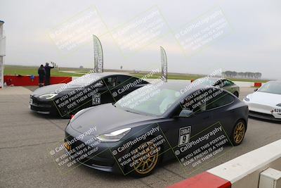 media/Jan-29-2022-Speed Ventures (Sat) [[2c95c95d42]]/Tesla Corsa B/Grid/